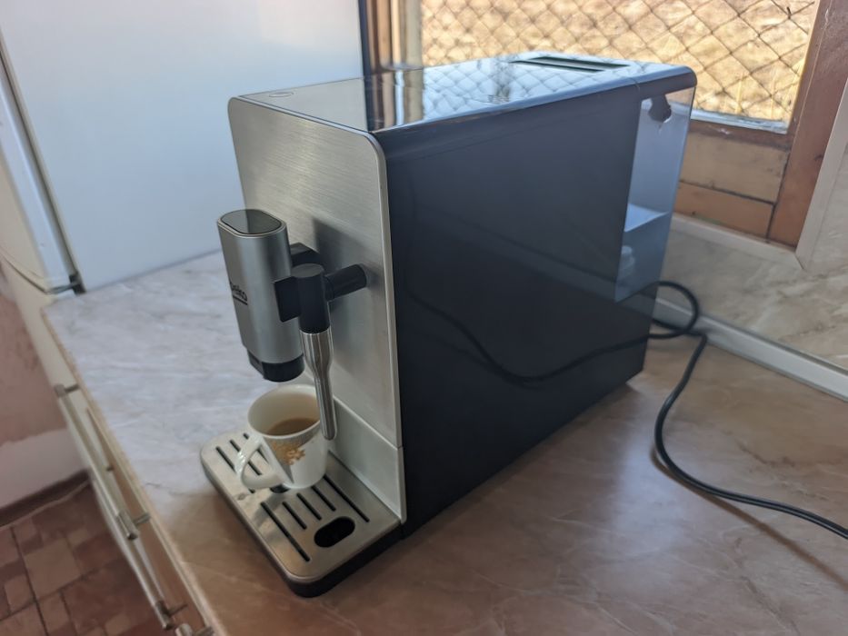 Кафе автомат Beko ceg5311x