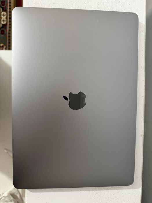 Macbook Pro M2/8/256/full box