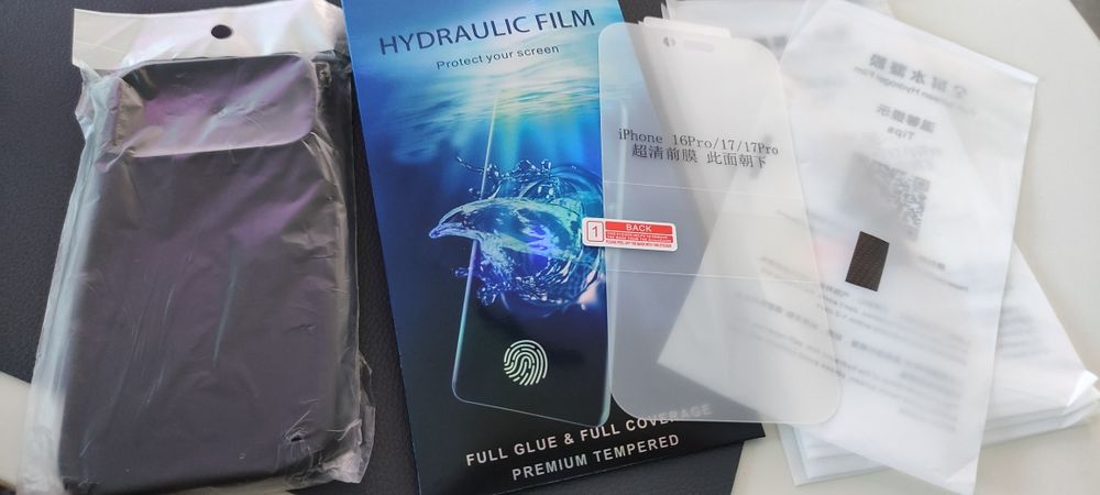 Set husa IPHONE 17 PRO + 5 protectii ecran hydrogel