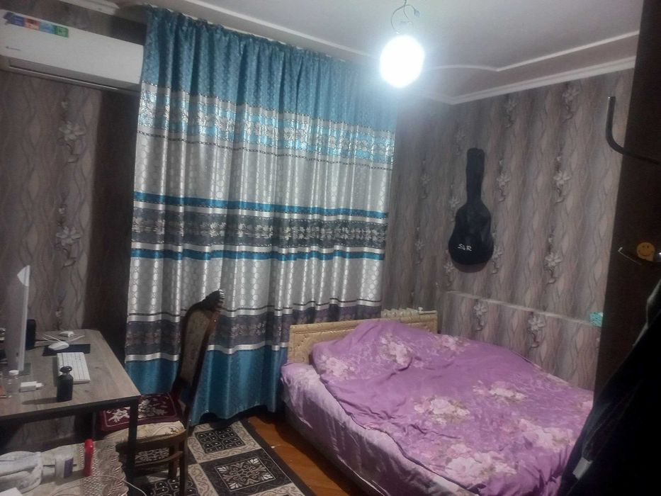 Продаётся квартира в мирабаском районе ул чехова  115кв .5 ком