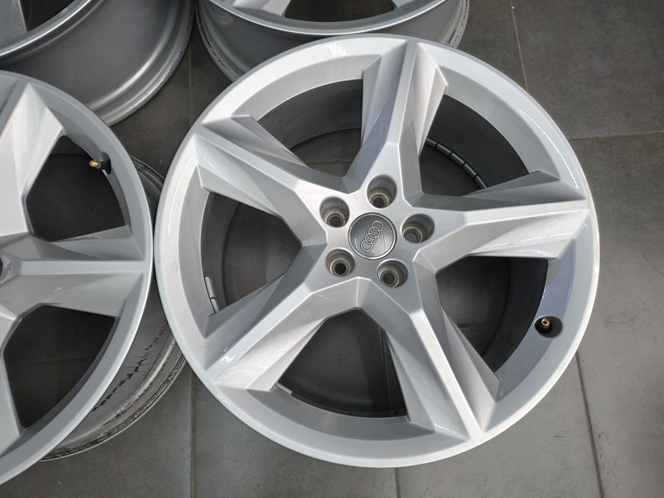 Джанти 19 - Audi Q7