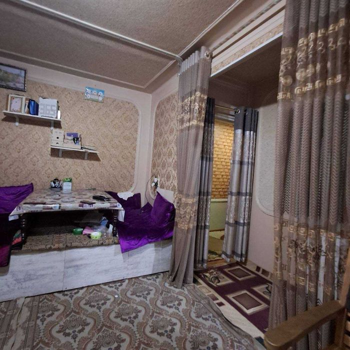 Широткада 2 хонали квартира сотилади