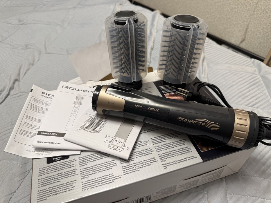 Фен-щетка Rowenta