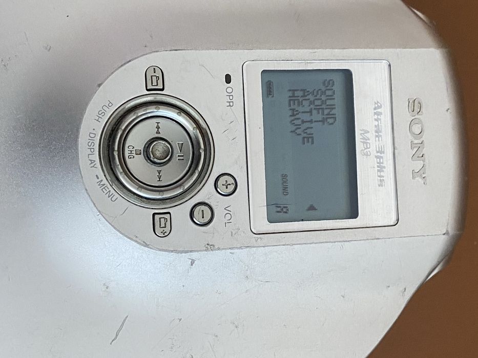 Sony  D-NE900  walkmаn CD MP3