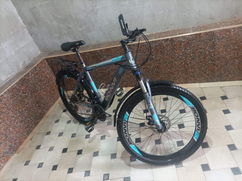 Velosoped yengi turibti minilmagan