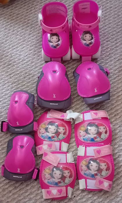 Patine cu rotile reglabile 23-27 + genunchiere + cotiere