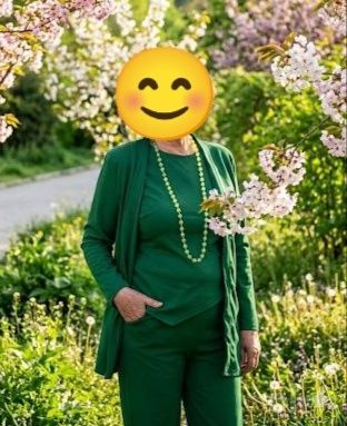 Женский костюм тройка