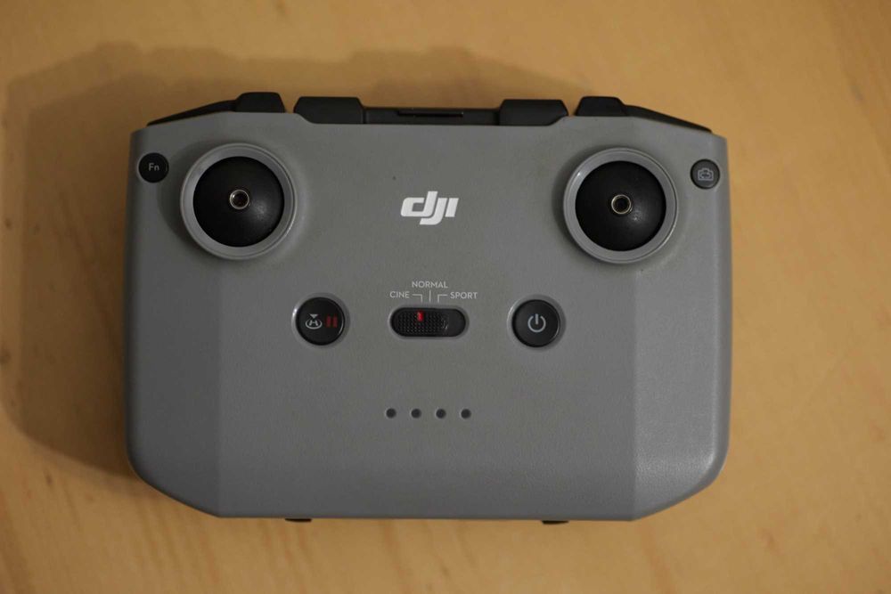Drona DJI Mini 3