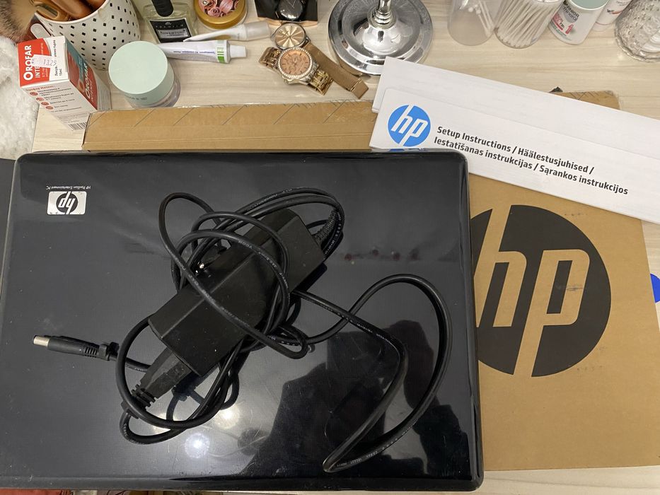 Продавам лаптоп Hp