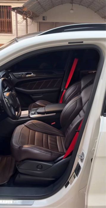 Mersedes Benz Ml Amg 63 v8