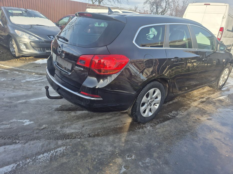 Opel astra j 2014