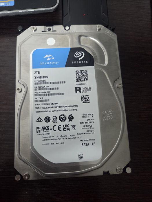 Vând Hard Disk SkyHawk Surveillance ST2000VX017 2TB