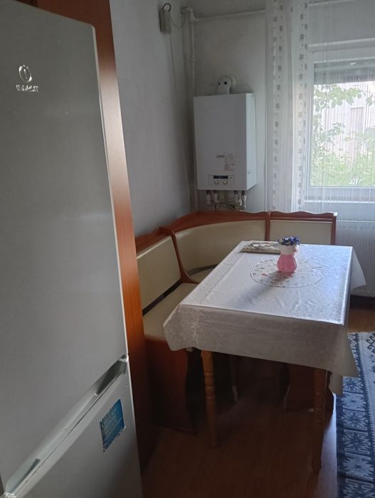 Apartament de închiriat