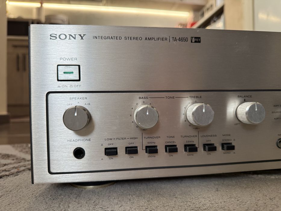 Sony TA-4650 Качествен стерео усилвател