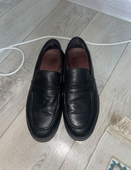Продам мужские мокасины 39