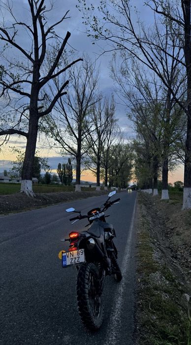 Super moto Aprilia Rx 125 2021 / malaguti xtm 125 (aceeasi motocicleta