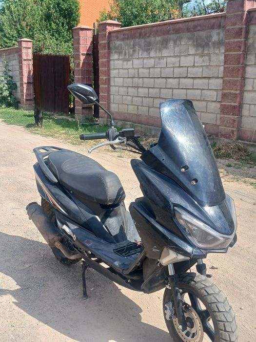 В продаже макси 150 куб
