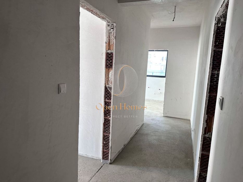 Продава се Тристаен апартамент в Пловдив, Христо Смирненски - 135 кв.м за 1208 €/кв.м - Снимка #1