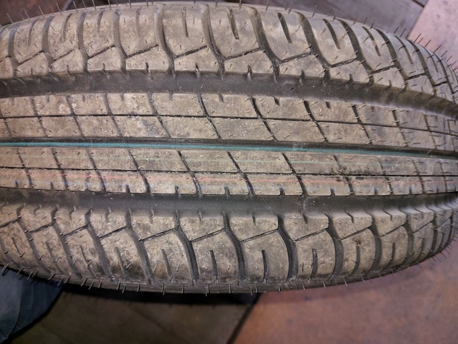 продам оригинальный новый