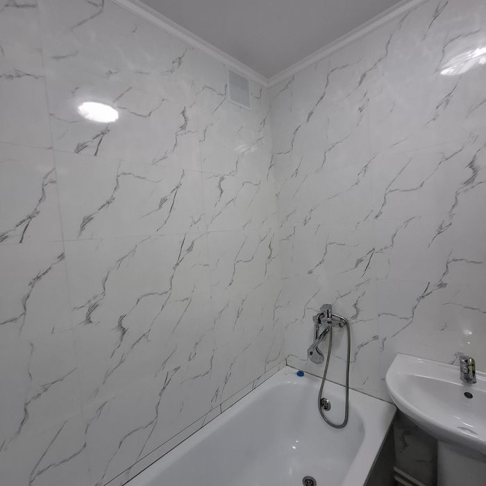 Продам 1 ком.квартиру новой планировки 20 мкрн.