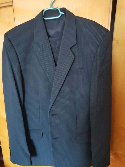 Costum barbatesc