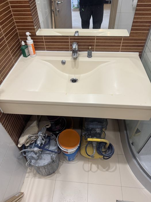 Donez Cabina Dus si Lavoar