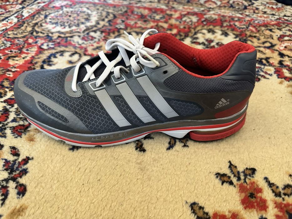 Продам обувь новые