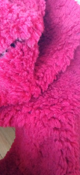 КИТЕНИК бял вълнен и  изкуствен червен