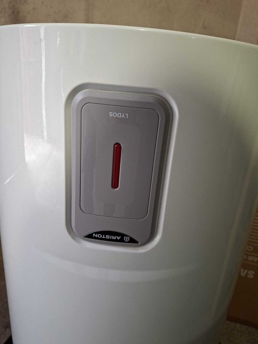 Boliler  electric Ariston  Lydos 75l