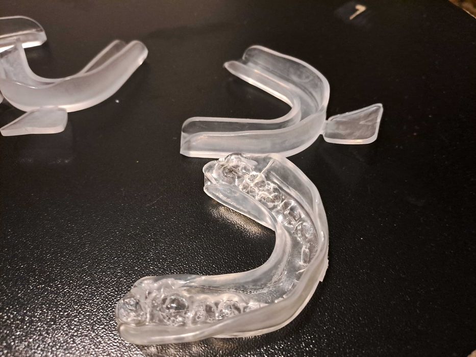 Gutiere- set doua bucati in pret