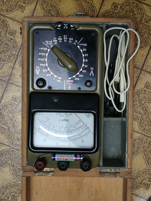 Тестер радиотехнический.