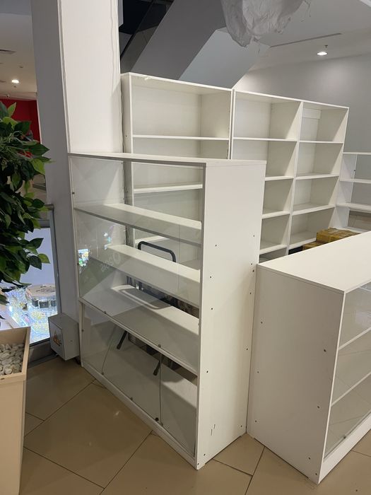 Полка, витрина, стеллаж