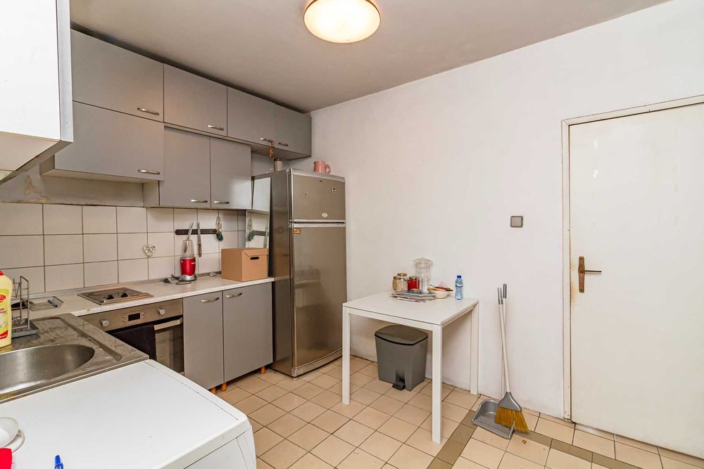 Продава се Тристаен апартамент в София, Зона Б-18 - 80 кв.м за 2625 €/кв.м - Снимка #9