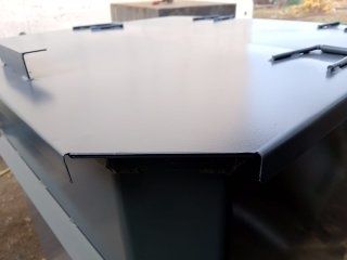 Мусорные контейнеры