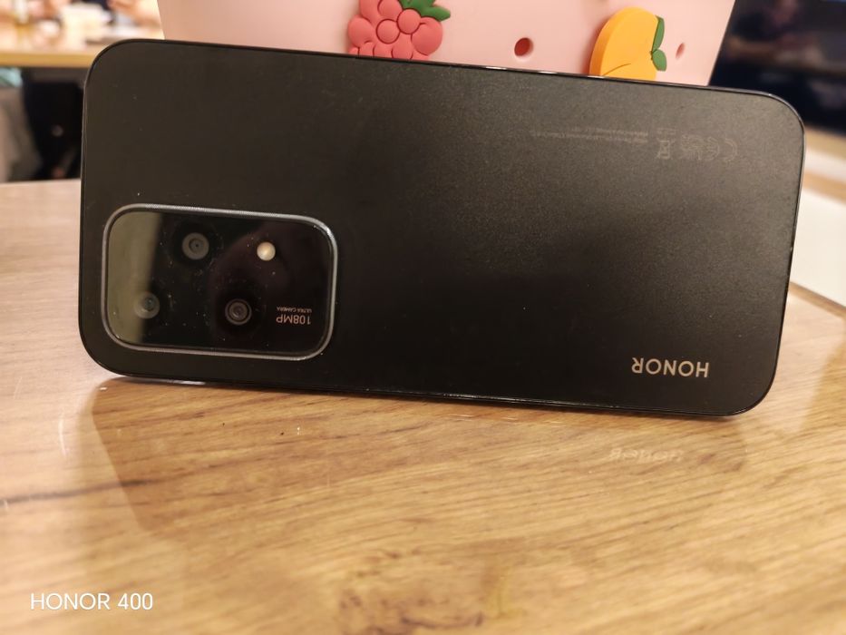 Honor 200 lite - 60 €