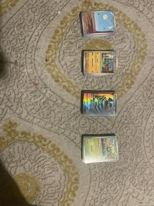 190 Pocemon карти