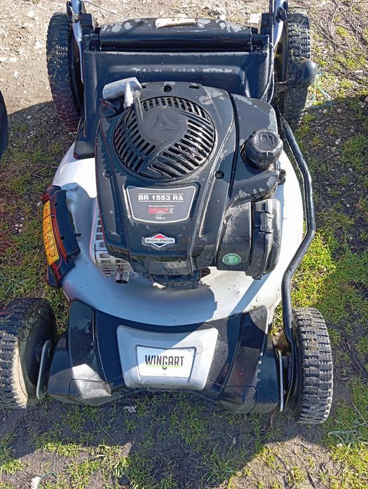 Тракторна косачка и самоходна косачка със стартер