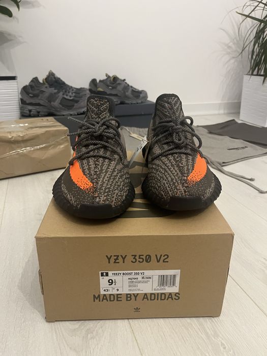 yeezy 350 v2 beluga
