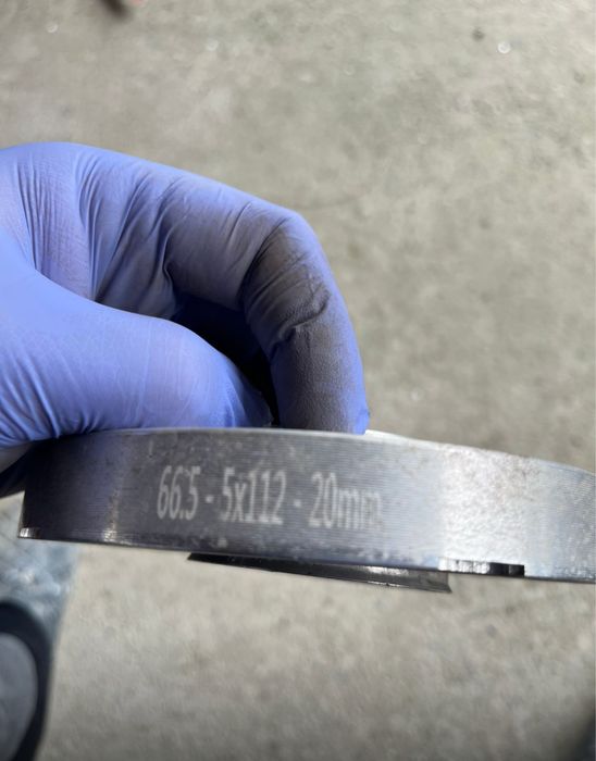 2x Distantiere Ferrous pentru Mercedes Vw + prezoane