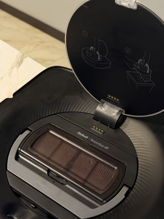 Прахосмукачка робот iRobot Roomba s9+