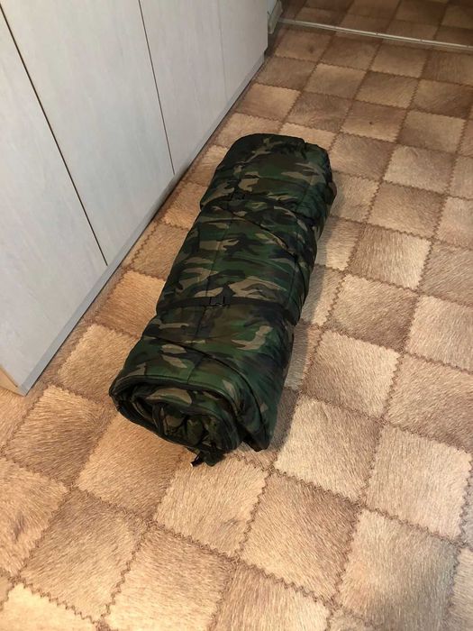 Продаю спальные мешки