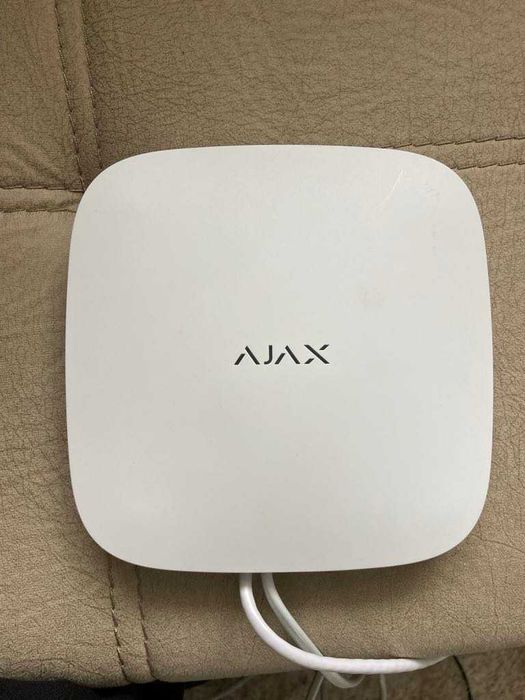 AJAX периферия + Хъб