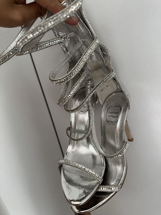 Туфли Шайн 2000 тг