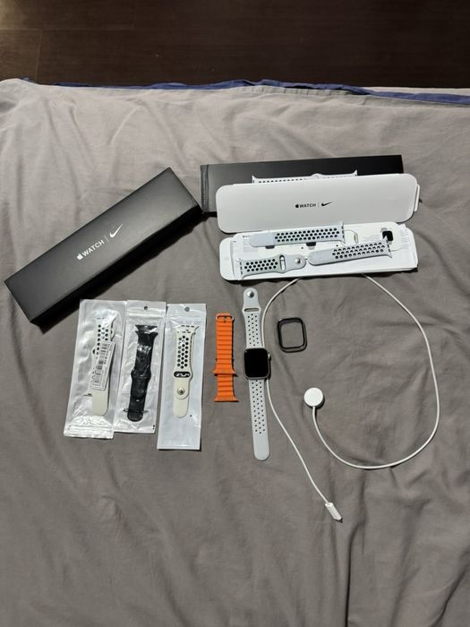 Часовник apple watch 7 nike