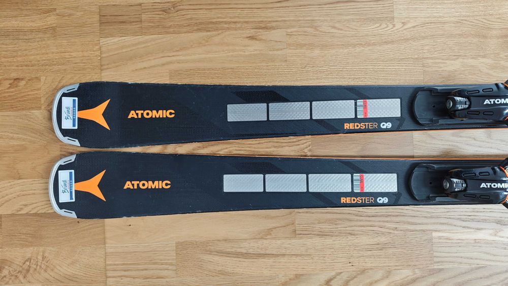 Schiuri Atomic Redster Q9 Revoshock S + I X12 GW