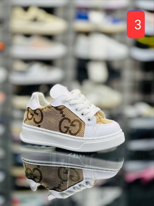 Adidași de vară pentru Copii 
1️⃣  27 28   29 
2️⃣  22 23 24 25 26 27