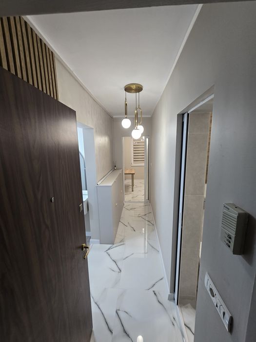 De inchiriat ap.2 cam.dec la 5 min.de metrou N.Grigorescu