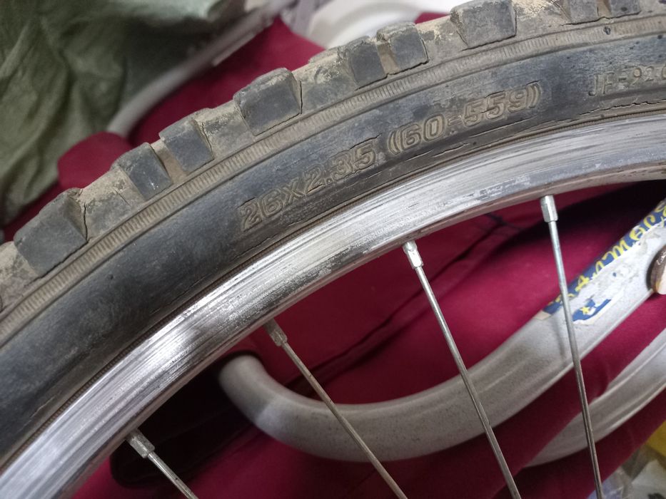 Колесо переднее 26е