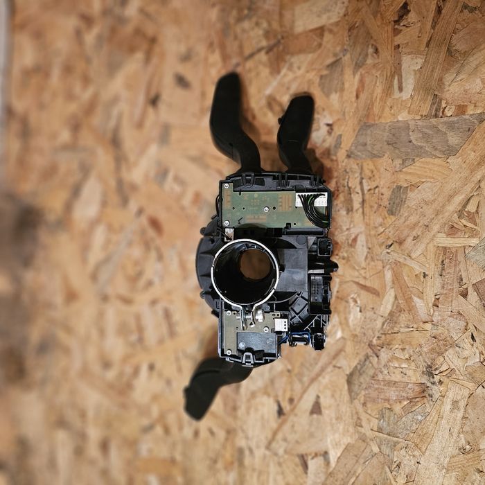 Лостчета с лентов кабел за а8