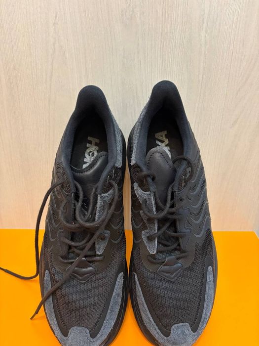 Кроссовки спортивные Hoka